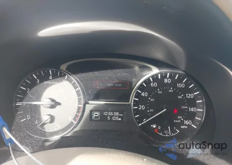 2015 Nissan Altima 2.5/2.5 S/2.5 Sl/2.5 Sv from USA, damaged, VIN 1N4AL3AP3FN886714